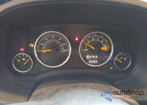 2016 Jeep Compass Latitude из США, поврежденный, VIN 1C4NJCEA6GD588706